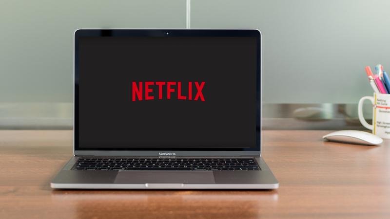 download netflix shows for offline viewing on mac